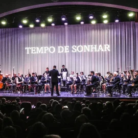 AUDITÓRIO MUNICIPAL RECEBEU PROJETO “TEMPO DE SONHAR”