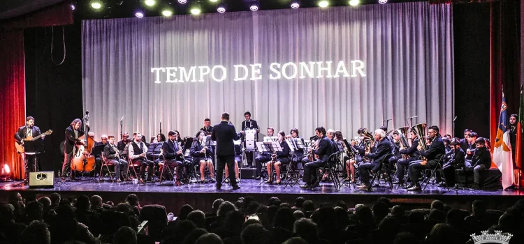 AUDITÓRIO MUNICIPAL RECEBEU PROJETO “TEMPO DE SONHAR”