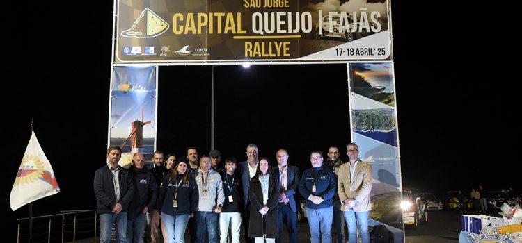 LUÍS SILVEIRA NA APRESENTAÇÃO PÚBLICA DOS PILOTOS DO I RALLYE CAPITAL DO QUEIJO E DAS FAJÃS