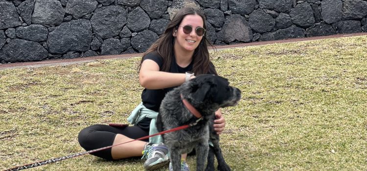 CÃOMINHADA PRETENDE SENSIBILIZAR PARA O BEM-ESTAR ANIMAL CÃOMINHADA PRETENDE SENSIBILIZAR PARA O BEM-ESTAR ANIMAL
