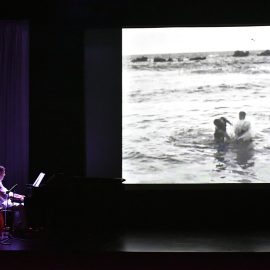 AUDITÓRIO MUNICIPAL RECEBEU EXIBIÇÃO DO DOCUMENTÁRIO TERCEIRENSE (1927)
