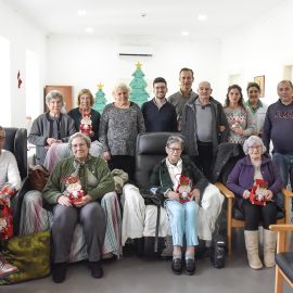 ENTREGA DE LEMBRANÇAS DE NATAL AOS UTENTES DAS IPSS E BOMBEIROS DO CONCELHO