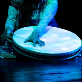 AUDITÓRIO MUNICIPAL RECEBE DOMINGO O ESPETÁCULO “CABALHAU”