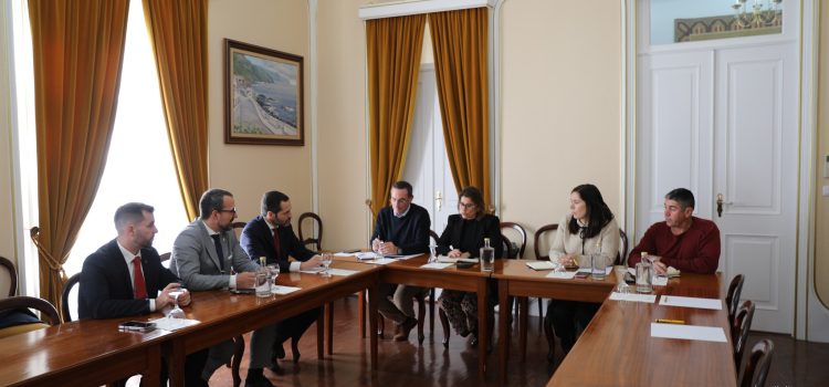 MUNICÍPIOS DE SÃO JORGE REÚNEM COM CONSELHO DE ADMINISTRAÇÃO DA SATA