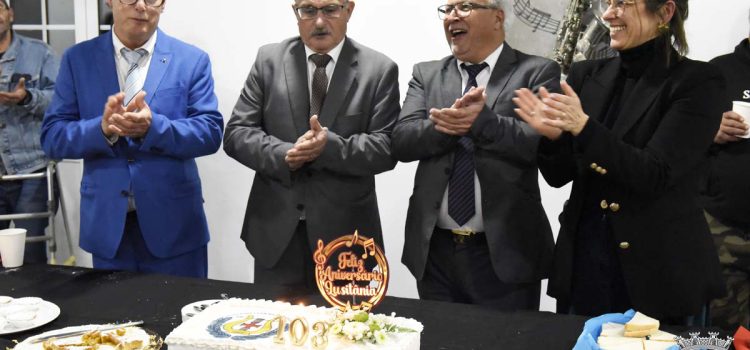 PRESIDENTE DA CÂMARA MARCA PRESENÇA NO 103.º ANIVERSÁRIO DA LUSITÂNIA CLUB RECREIO VELENSE PRESIDENTE DA CÂMARA MARCA PRESENÇA NO 103.º ANIVERSÁRIO DA LUSITÂNIA CLUB RECREIO VELENSE