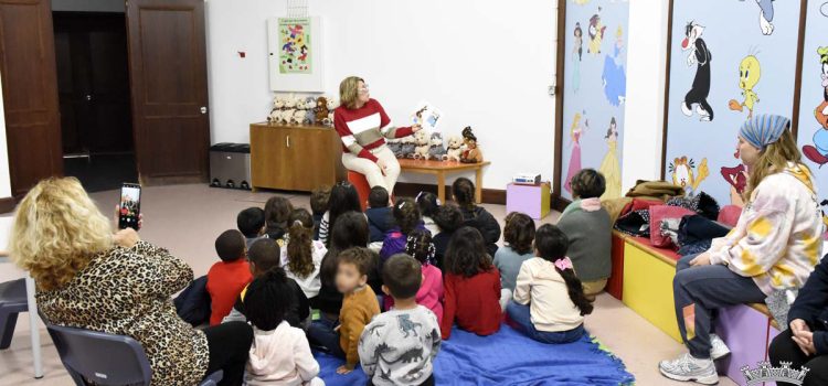 BIBLIOTECA MUNICIPAL RECEBE HORA DO CONTO DE MARÇO BIBLIOTECA MUNICIPAL RECEBE HORA DO CONTO DE MARÇO