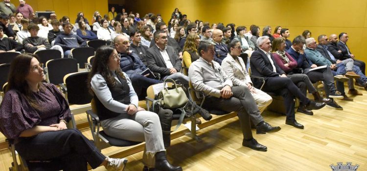 CATARINA CABECEIRAS PRESENTE NO ANIVERSÁRIO DA RESERVA DA BIOSFERA DAS FAJÃS DE SÃO JORGE CATARINA CABECEIRAS PRESENTE NO ANIVERSÁRIO DA RESERVA DA BIOSFERA DAS FAJÃS DE SÃO JORGE
