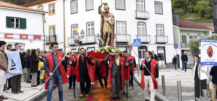 “VELAS COM HISTÓRIA E FUTURO” É TEMA DAS FESTAS DE SÃO JORGE 2026