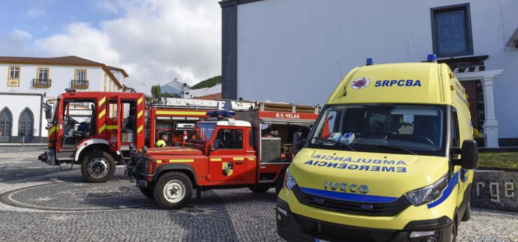 BOMBEIROS DAS VELAS PROMOVEM AÇÃO “QUARTEL ABERTO À POPULAÇÃO” BOMBEIROS DAS VELAS PROMOVEM AÇÃO “QUARTEL ABERTO À POPULAÇÃO”