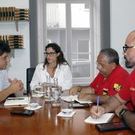 VEREADORA SOFIA RODRIGUES REÚNE COM BOMBEIROS VOLUNTÁRIOS DE VELAS