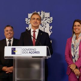 CATARINA CABECEIRAS PRESENTE NA REUNIÃO DA AMRAA COM PRESIDENTE DO GOVERNO DOS AÇORES